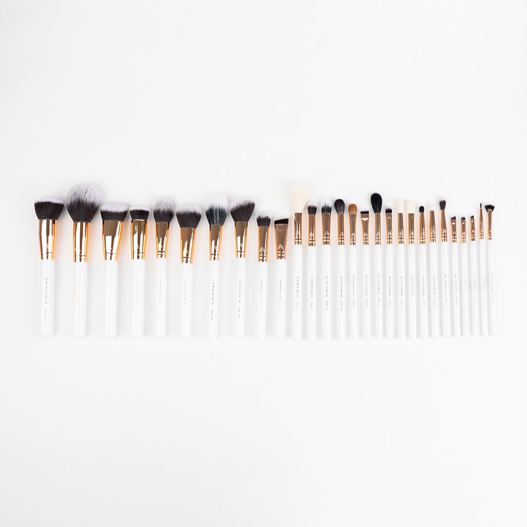 KIT DE BROCHAS FLAWLESS WHITE X 28 ATENEA KITAT8 – Girly